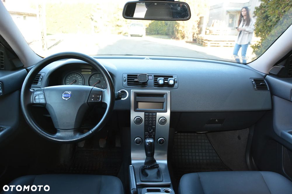 Volvo V50 2.0D DPF Momentum - 6