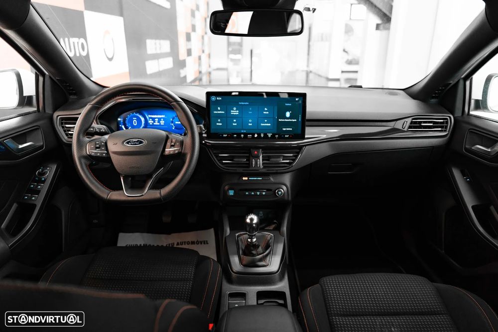 Ford Focus SW 1.0 EcoBoost ST-Line - 12