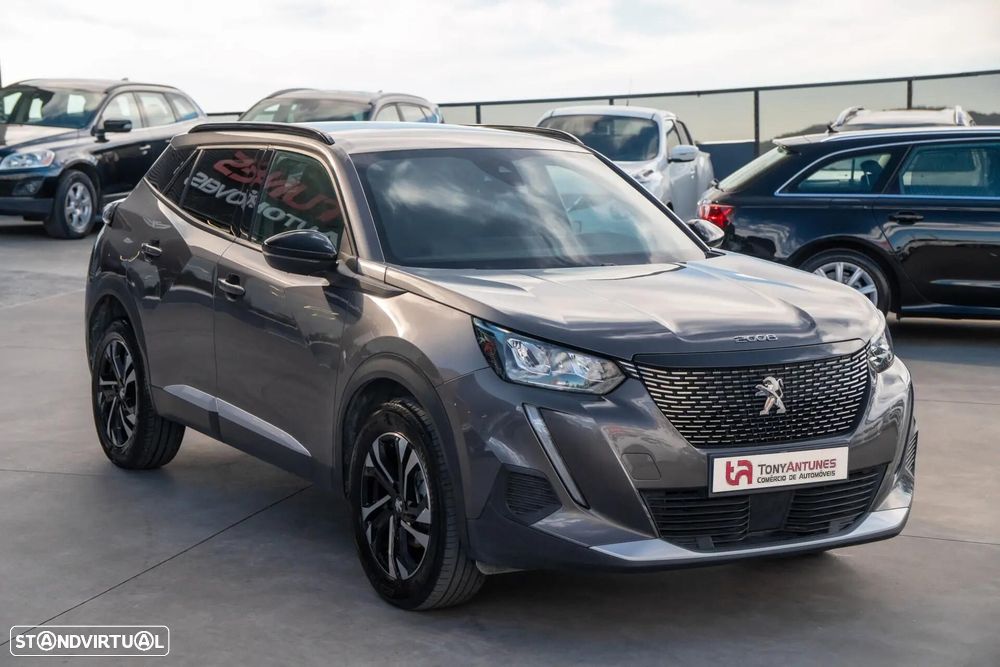 Peugeot 2008 1.2 PureTech Allure - 12