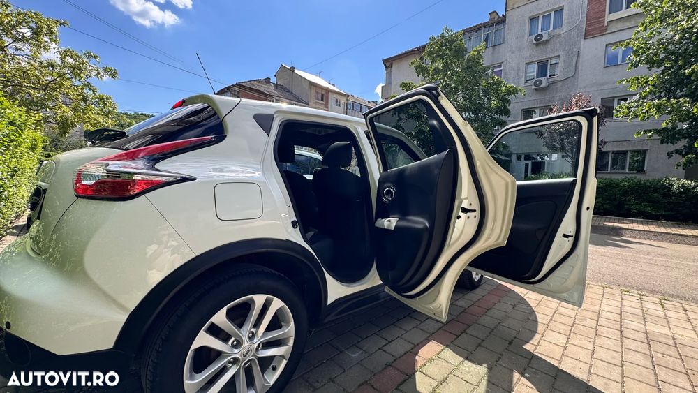 Nissan Juke 1.2L DIG-T Start/Stop N-Connecta - 12