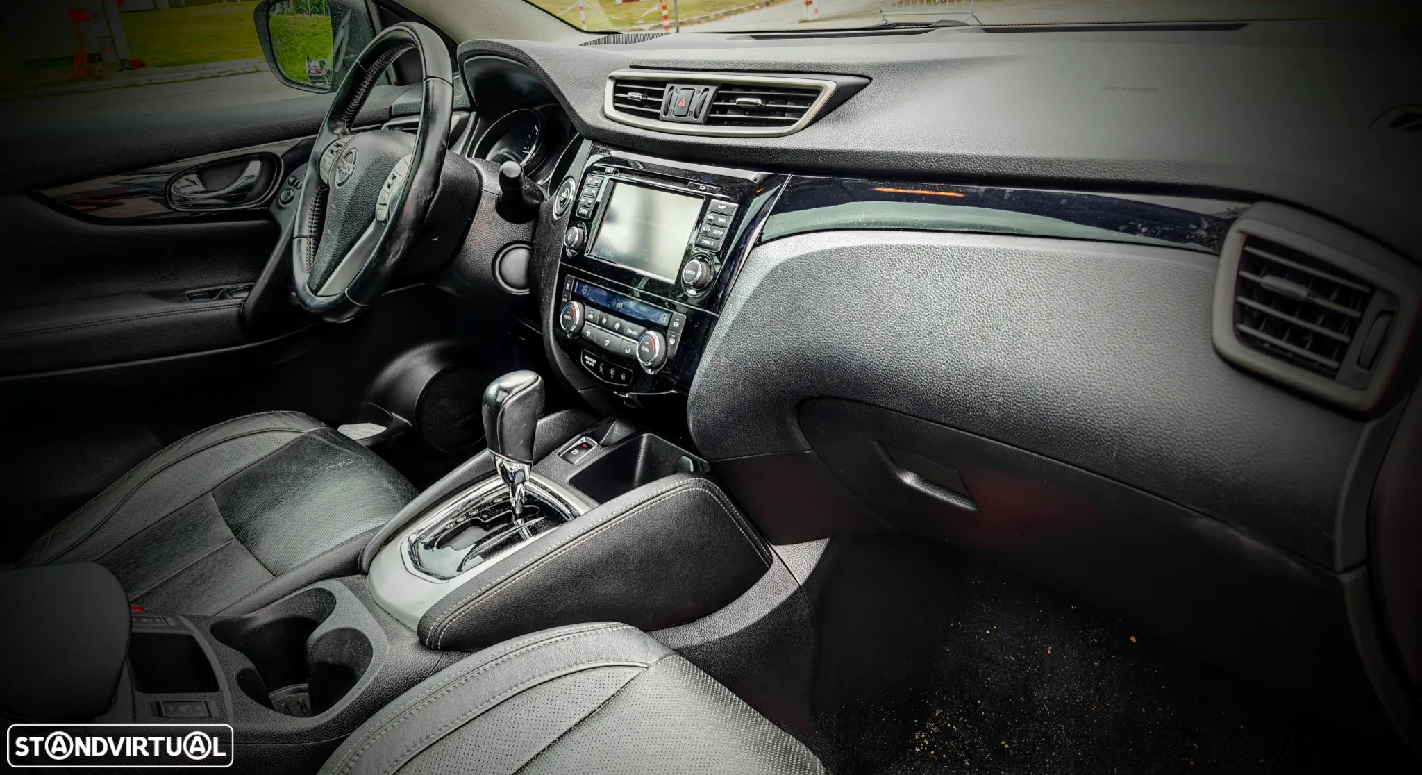 Nissan Qashqai 1.6 dCi Tekna Premium Pele S P.Preta Xtronic - 4