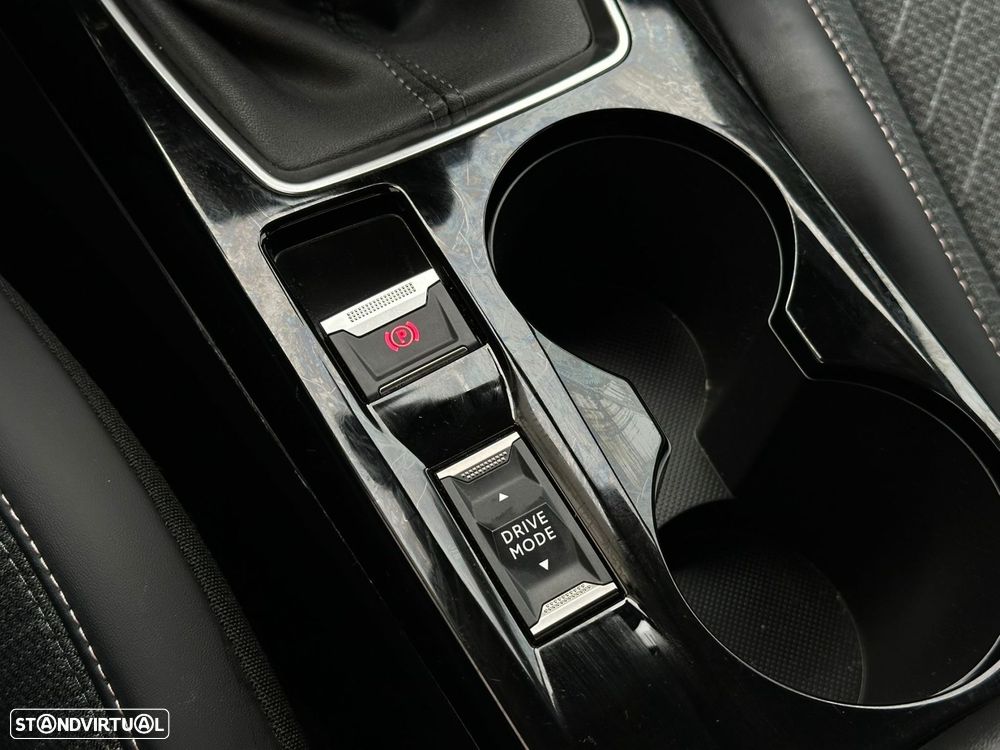 Peugeot 208 1.2 PureTech Allure Pack - 27