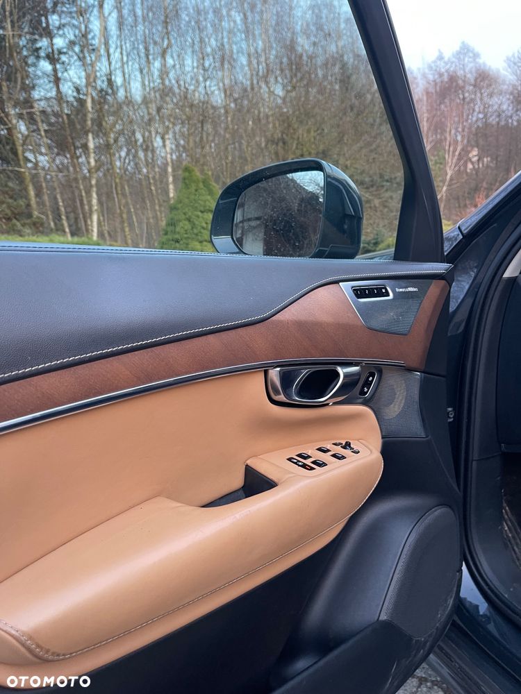 Volvo XC 90 D5 SCR AWD Inscription 7os - 20