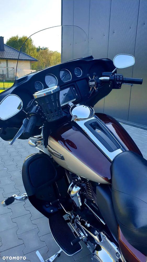 Harley-Davidson Touring Electra Glide - 15