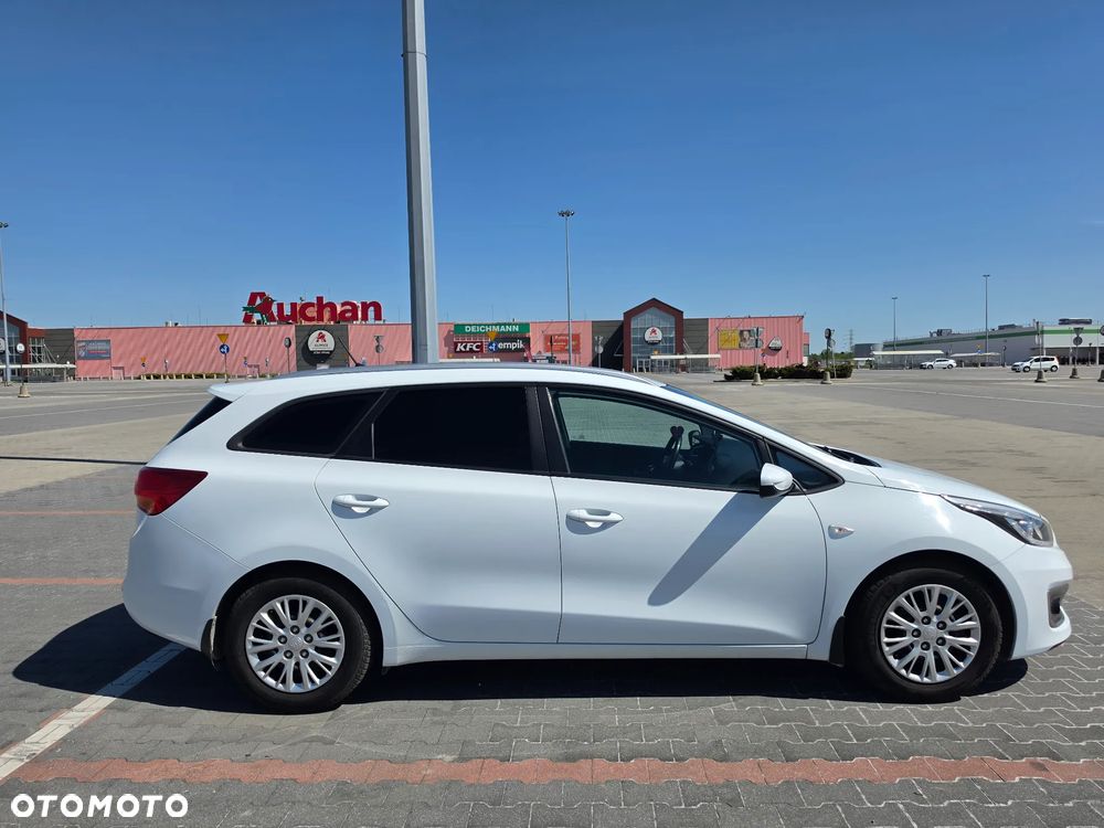 Kia Ceed 1.6 CRDi L DCT - 5