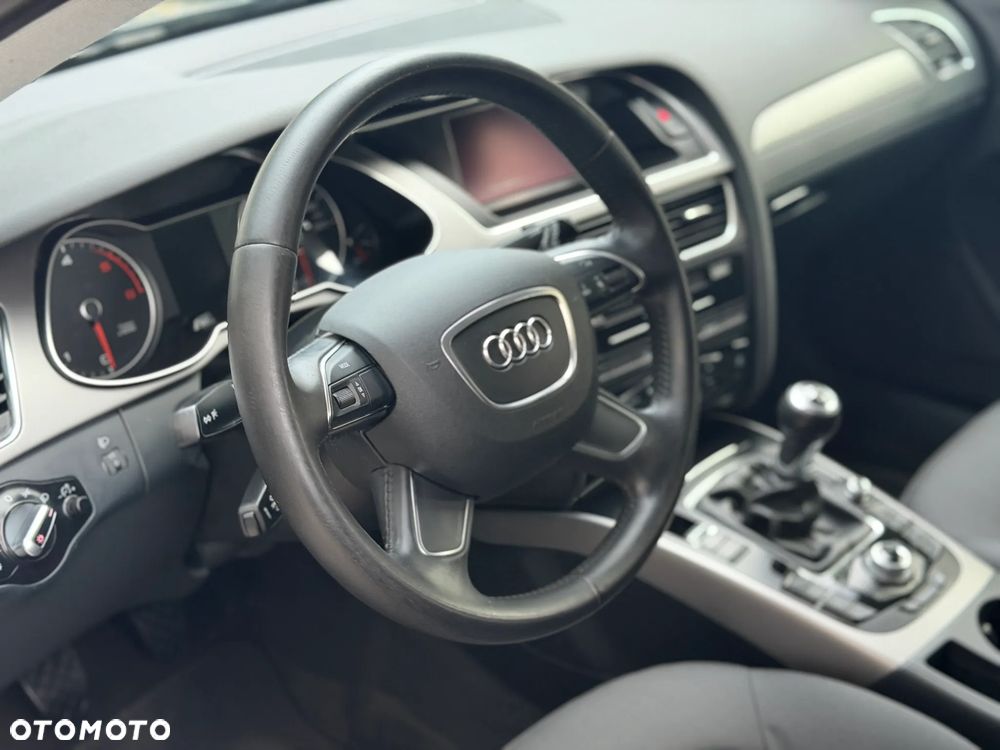 Audi A4 Avant - 28