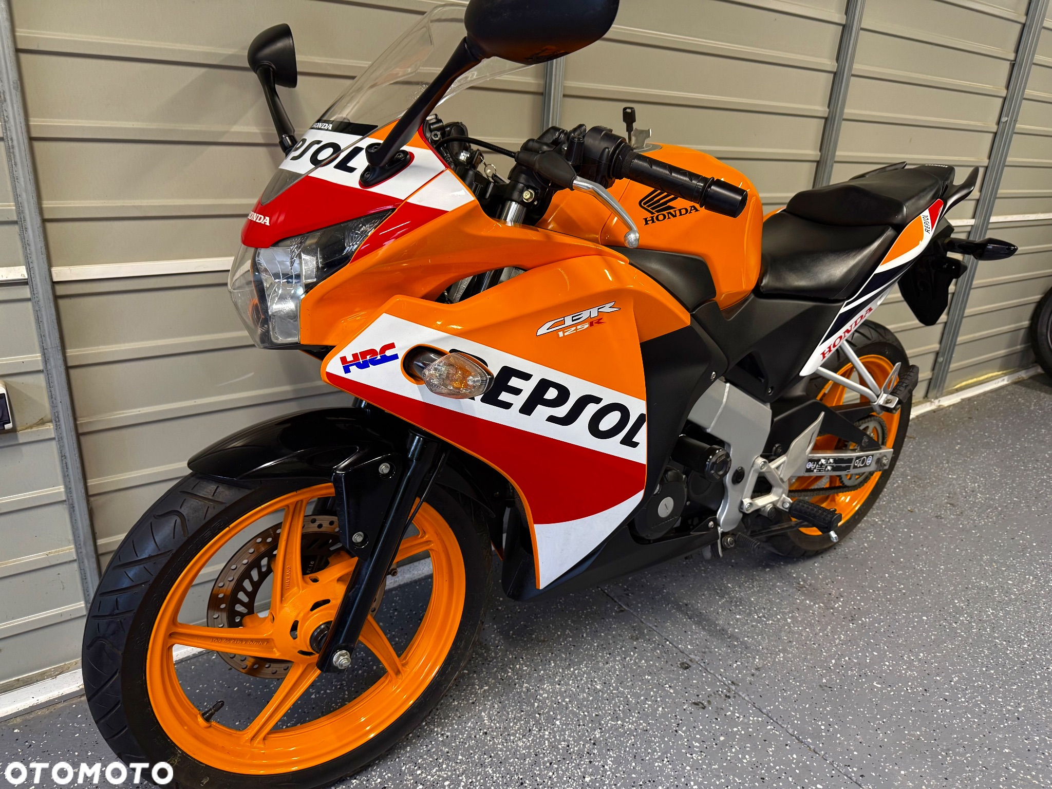 Honda CBR - 16