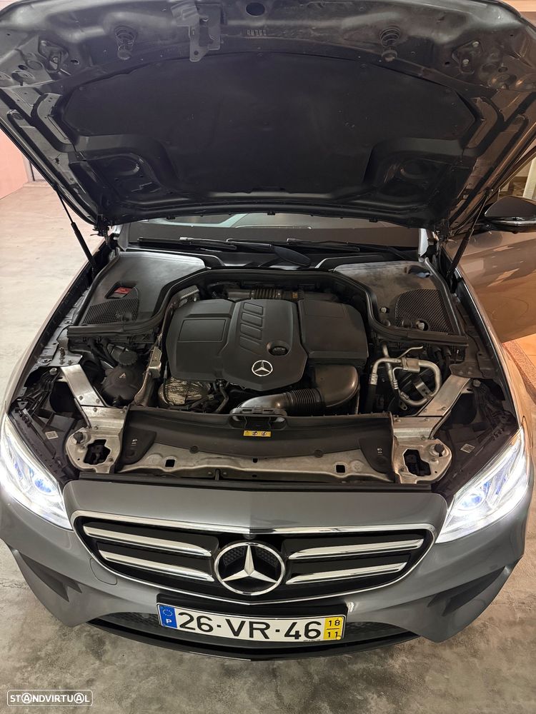 Mercedes-Benz E 220 d AMG - 41