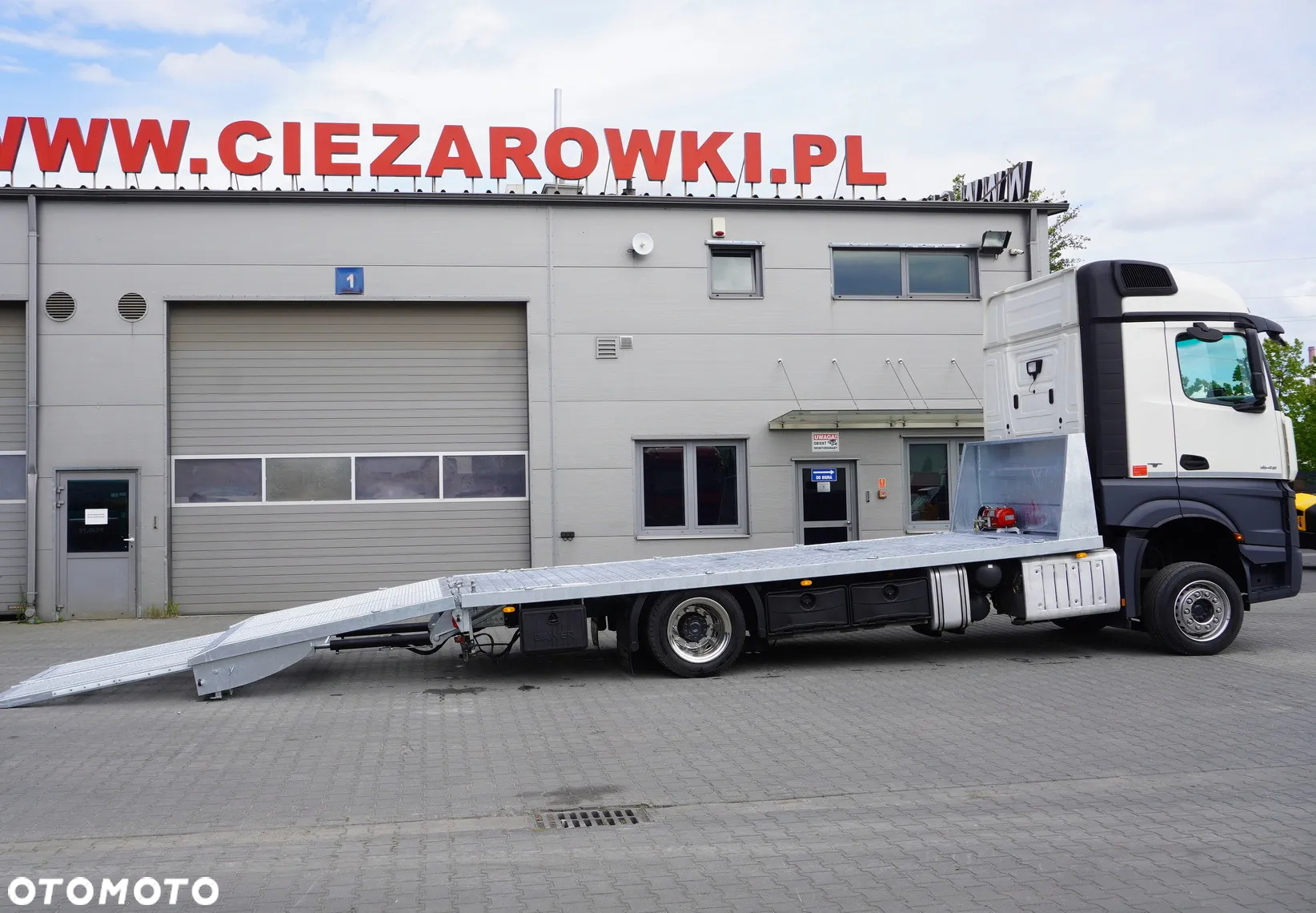 Mercedes-Benz Actros 1845 4×2 E6 / NOWA LAWETA 8,3 m / Kab. sypialna - 9