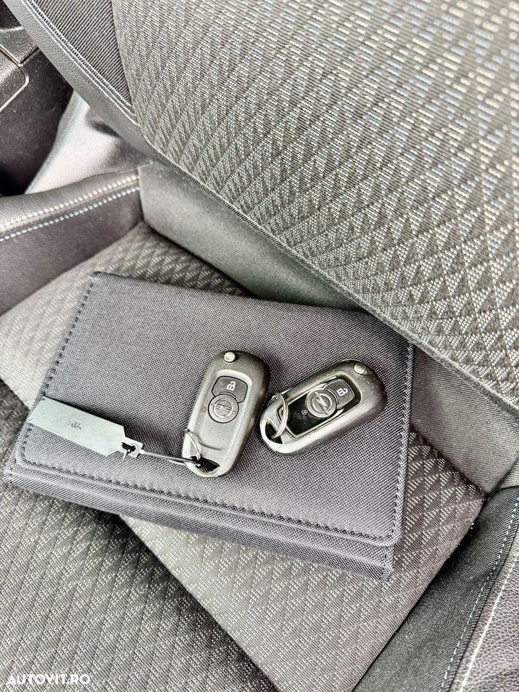 Opel Astra 1.6 D (CDTI) Automatik Innovation - 17