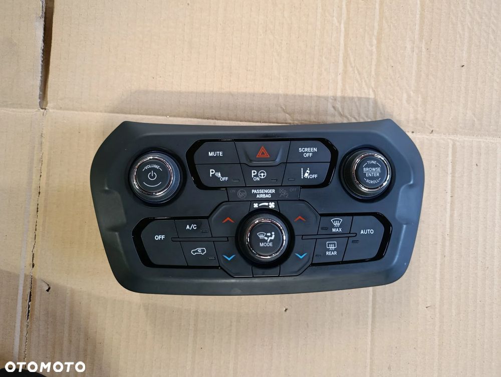 JEEP RENEGADE 4Xe PANEL NAWIEWU KLIMATYZACJI 07357677880 - 1