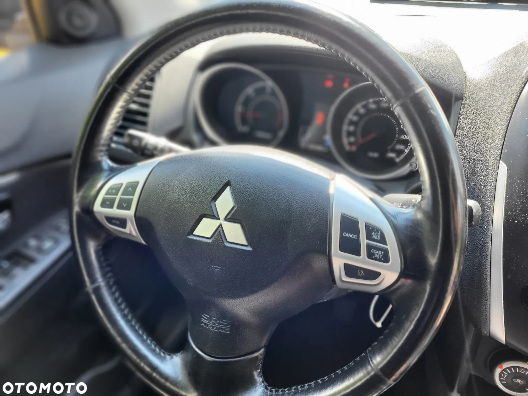 Mitsubishi ASX 1.8 DID Invite 4WD AS&G - 15