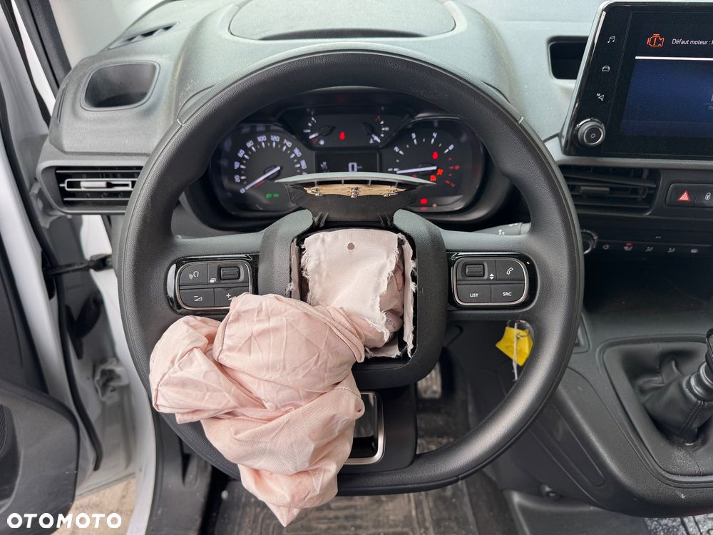 Toyota PROACE CITY ASYSTENT PASA RUCHU, KAMERA COFANIA, KLIMATYZACJA NAWIGACJA TEMPOMAT - 13