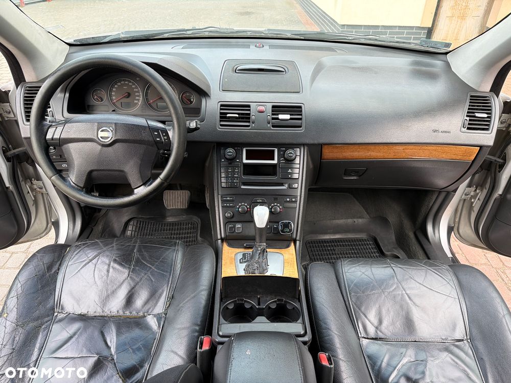 Volvo XC 90 2.4 D5 - 8
