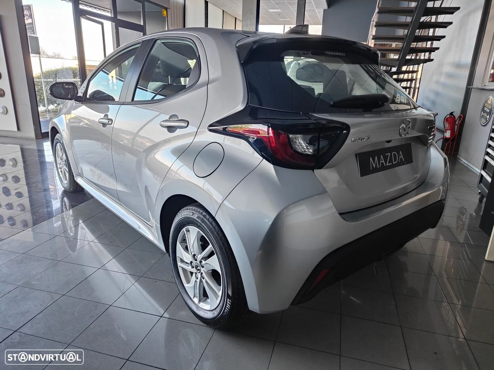 Mazda 2 1.5 L Hybrid VVT-i Centre-Line - 4