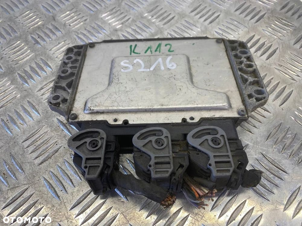 KOMPUTER STEROWNIK SILNIKA RENAULT CLIO III II1.2 16V 8200461733 8200504593 - 9