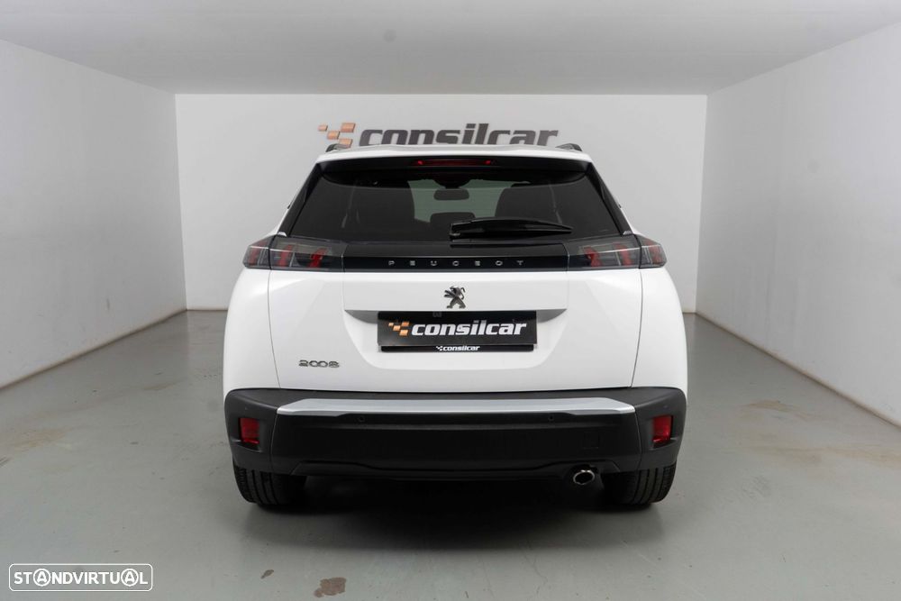 Peugeot 2008 1.5 BlueHDi Allure Pack EAT8 - 6
