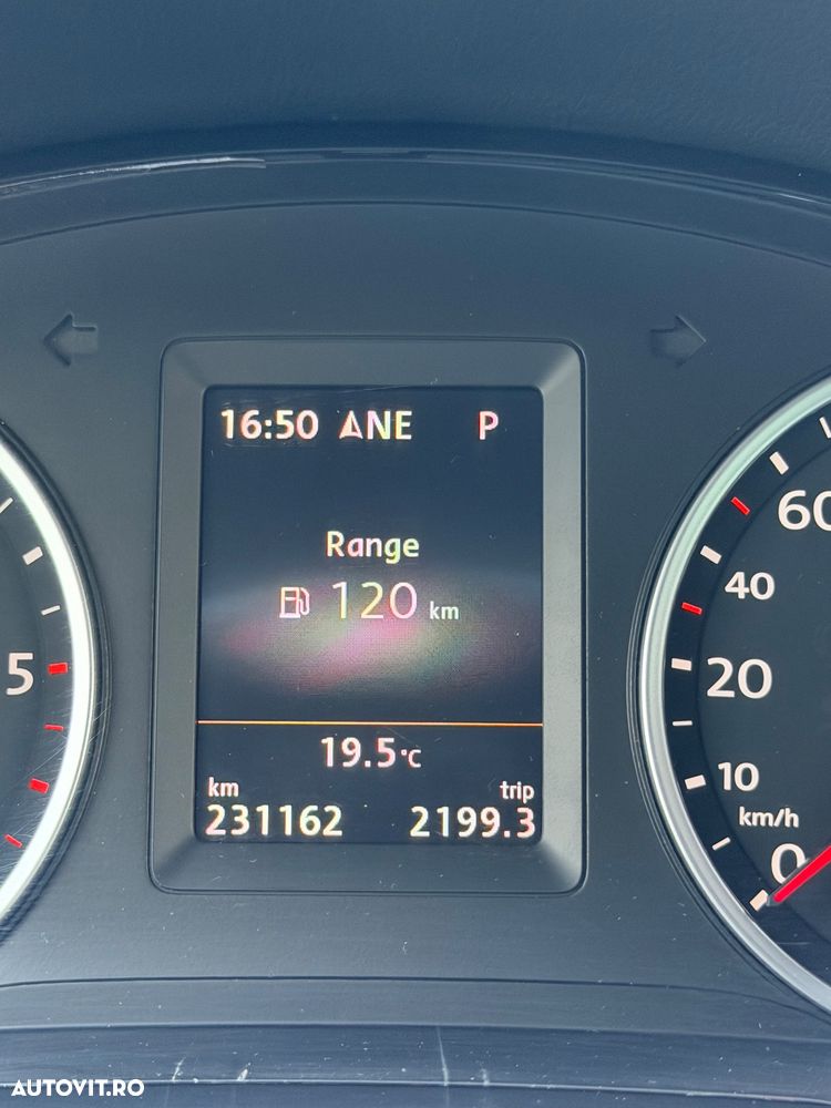 Volkswagen Tiguan 2.0 TDI 4Motion DSG Sport & Style - 13