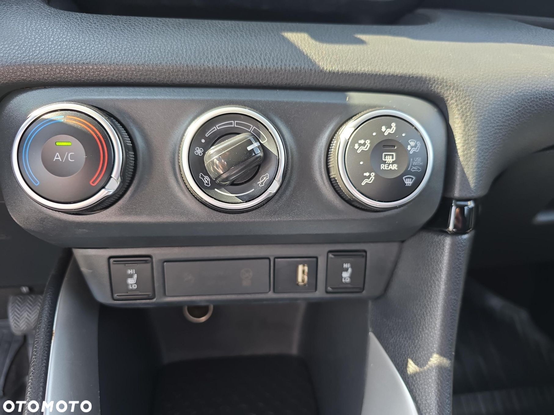 Toyota Yaris - 24