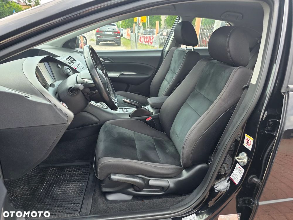 Honda Civic 1.4 i-VTEC Sport - 12