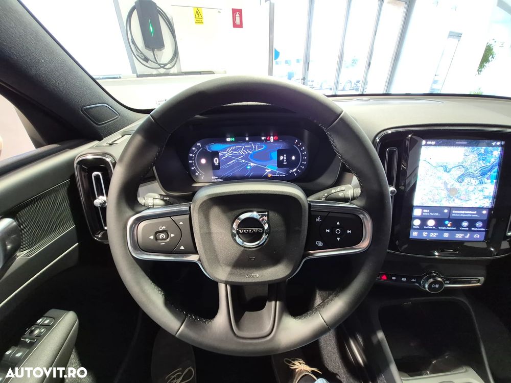 Volvo XC 40 B3 AT FWD MHEV Core - 13