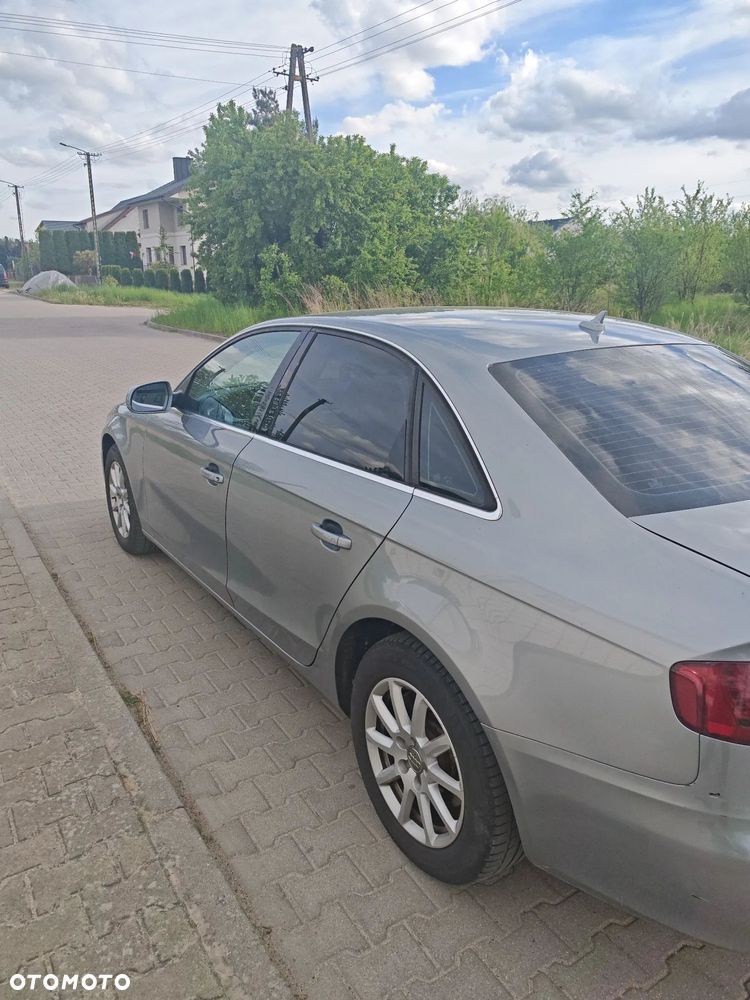 Audi A4 Avant 2.0 TFSI Attraction - 3