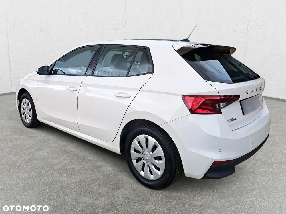 Skoda Fabia - 6