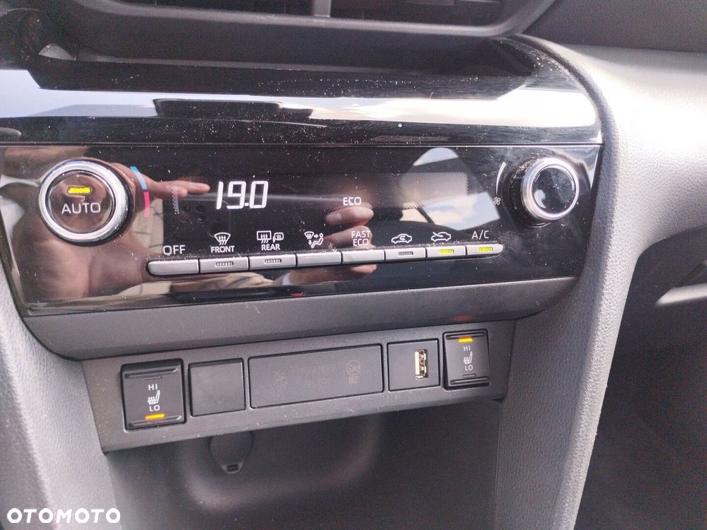 Toyota Yaris Cross Hybrid 1.5 Comfort - 19