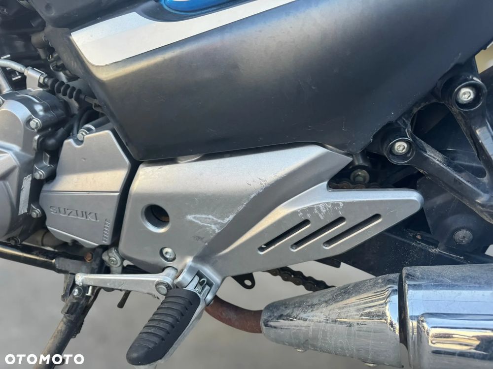 Suzuki GW 250 - 17