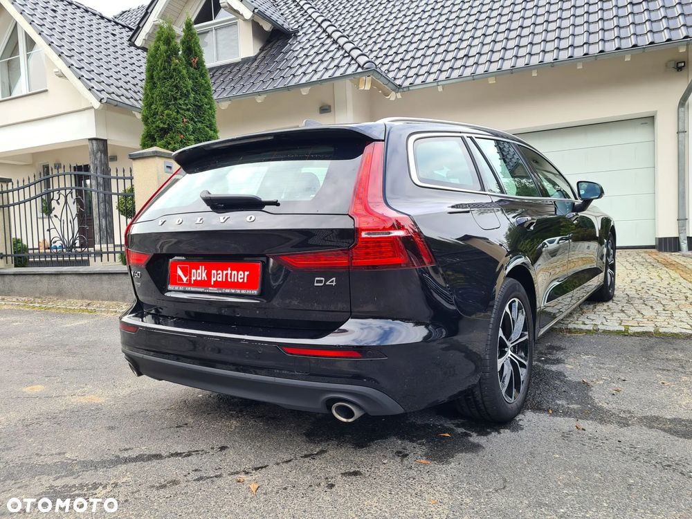 Volvo V60 D4 Drive-E Momentum - 24