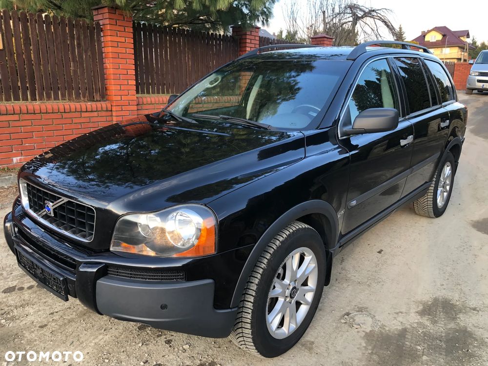 Volvo XC 90 - 1