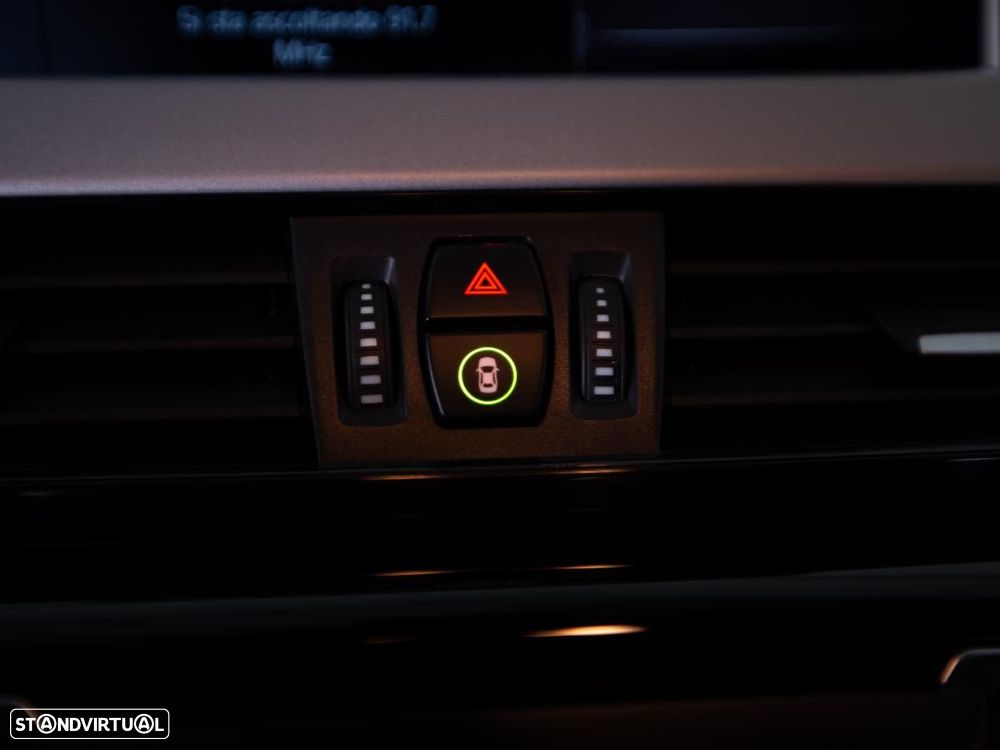 BMW X1 16 d sDrive - 17