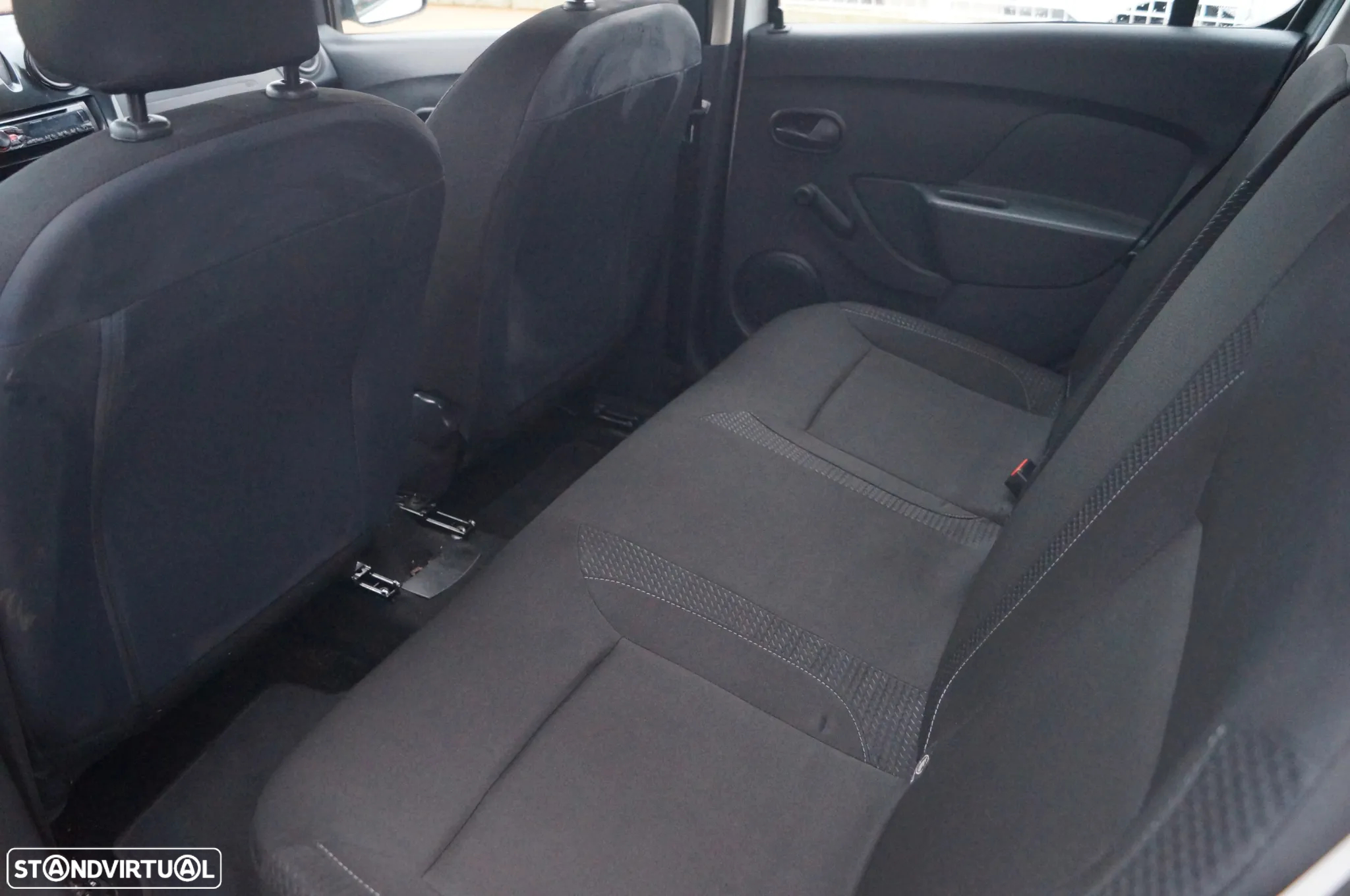 Dacia Sandero 1.0 SCe Comfort - 10