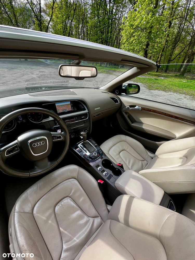 Audi A5 Cabrio - 24