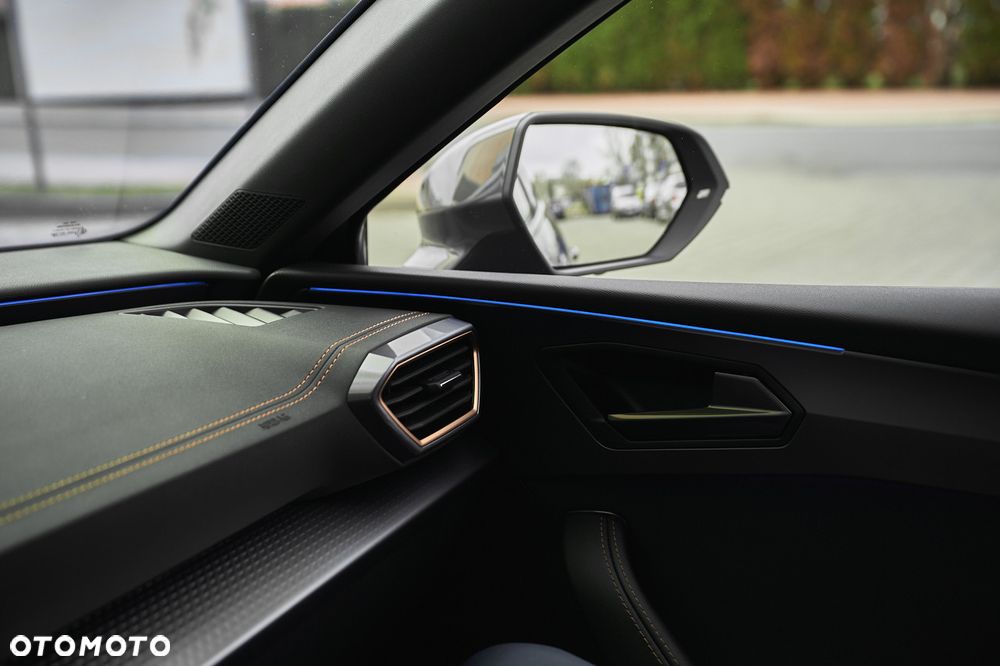 Cupra Leon Sportstourer 2.0 TSI 4Drive DSG VZ - 40