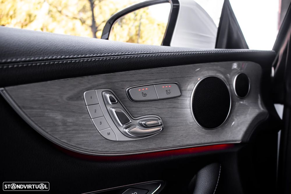 Mercedes-Benz E 200 Aut. - 19