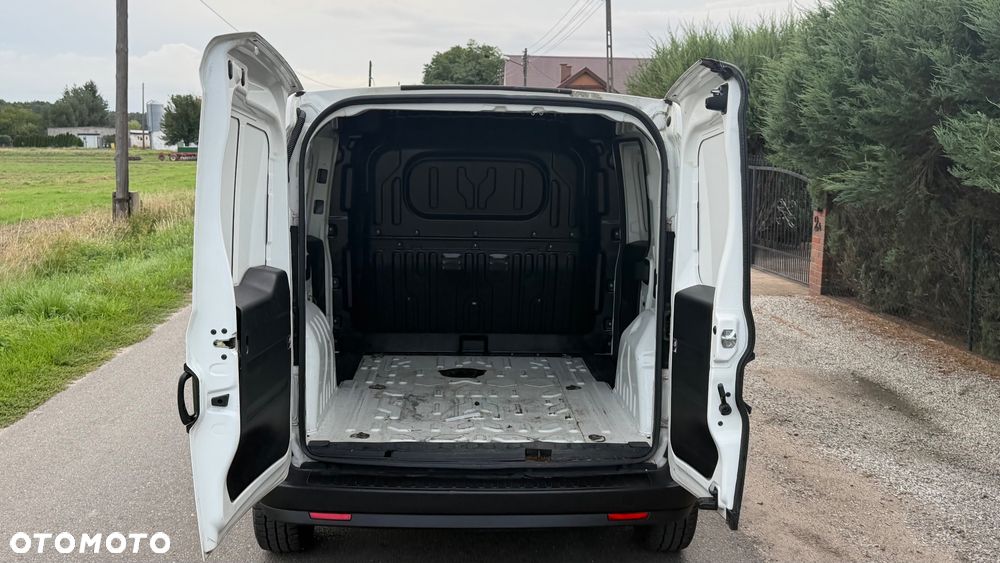 Opel Combo - 27