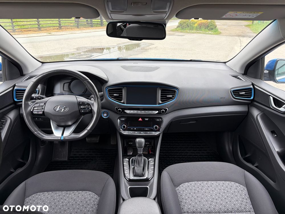 Hyundai IONIQ Plug-in hybrid Premium - 8