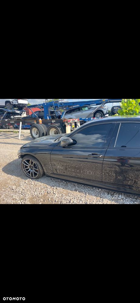 BMW Seria 3 335i - 19
