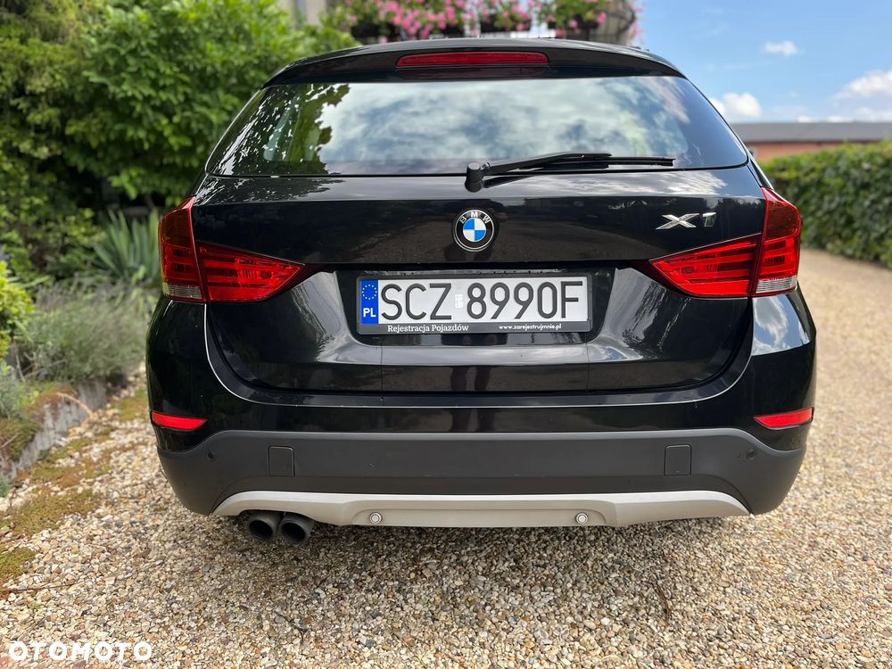 BMW X1 sDrive20i xLine - 11