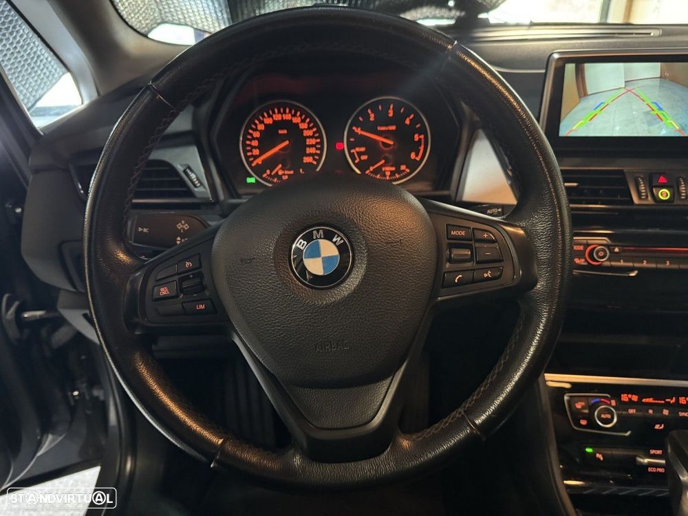 BMW 216 Active Tourer d Line Luxury Auto - 18