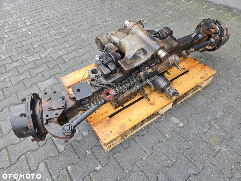 Przedni most Massey Ferguson 6614, 6616, 6475 - 3