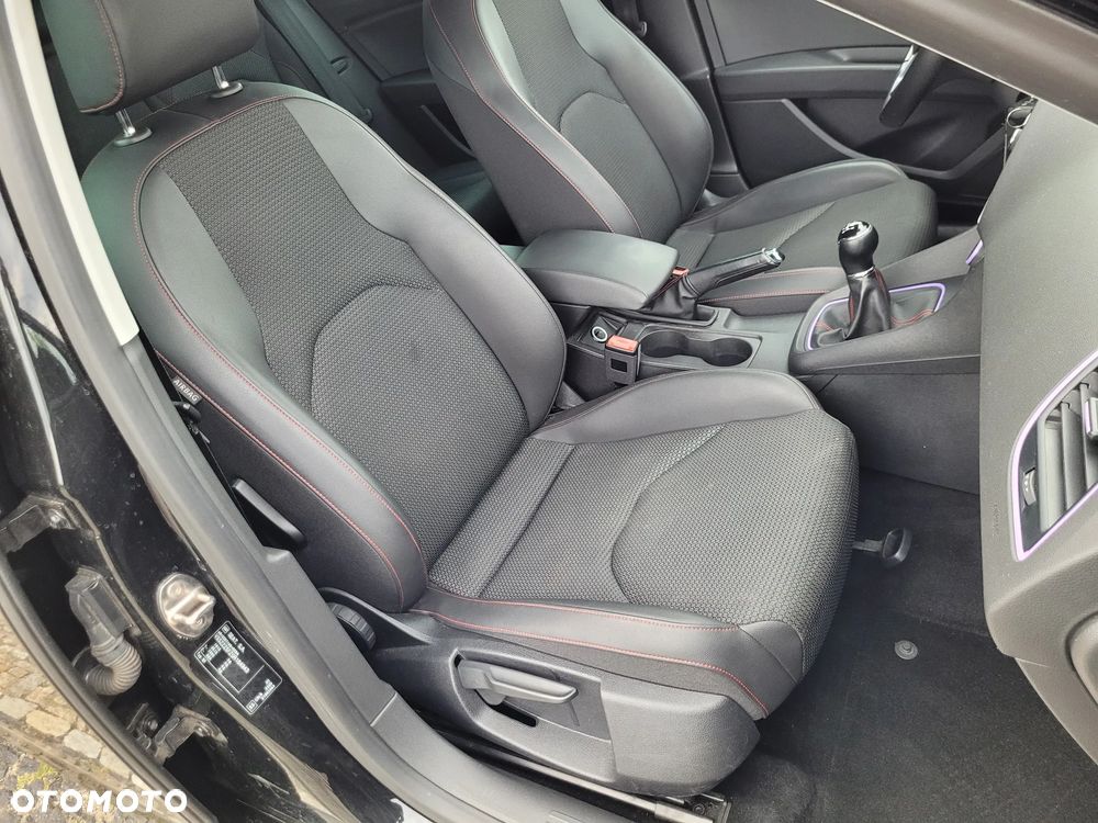 Seat Leon 2.0 TDI DPF FR Black Matt Edition - 12