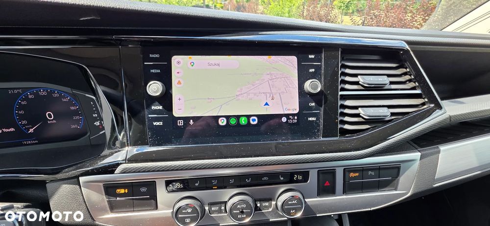 Volkswagen California - 17