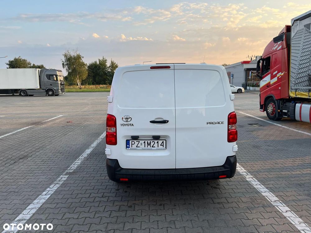Toyota PROACE - 7