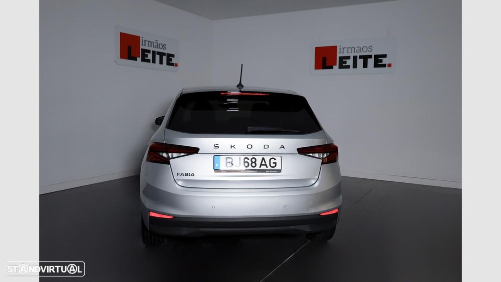 Skoda Fabia 1.0 TSI DSG - 21