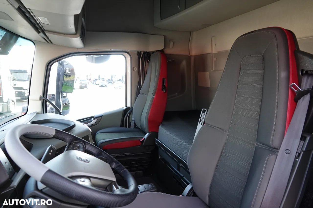 Volvo FH 500 / I-PARK COOL / PNEURI 100% / DUPĂ CONTRACTUL DE SERVICE / IMPORTAT - 23