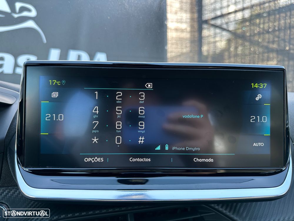 Peugeot e-208 GT+ - 24