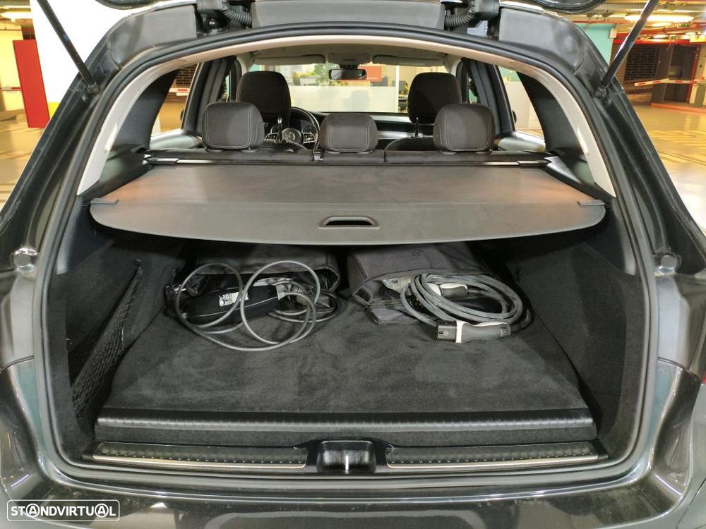 Mercedes-Benz GLC 300 d 4Matic - 12
