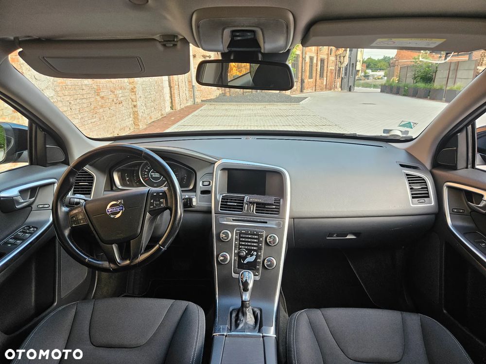 Volvo XC 60 - 16